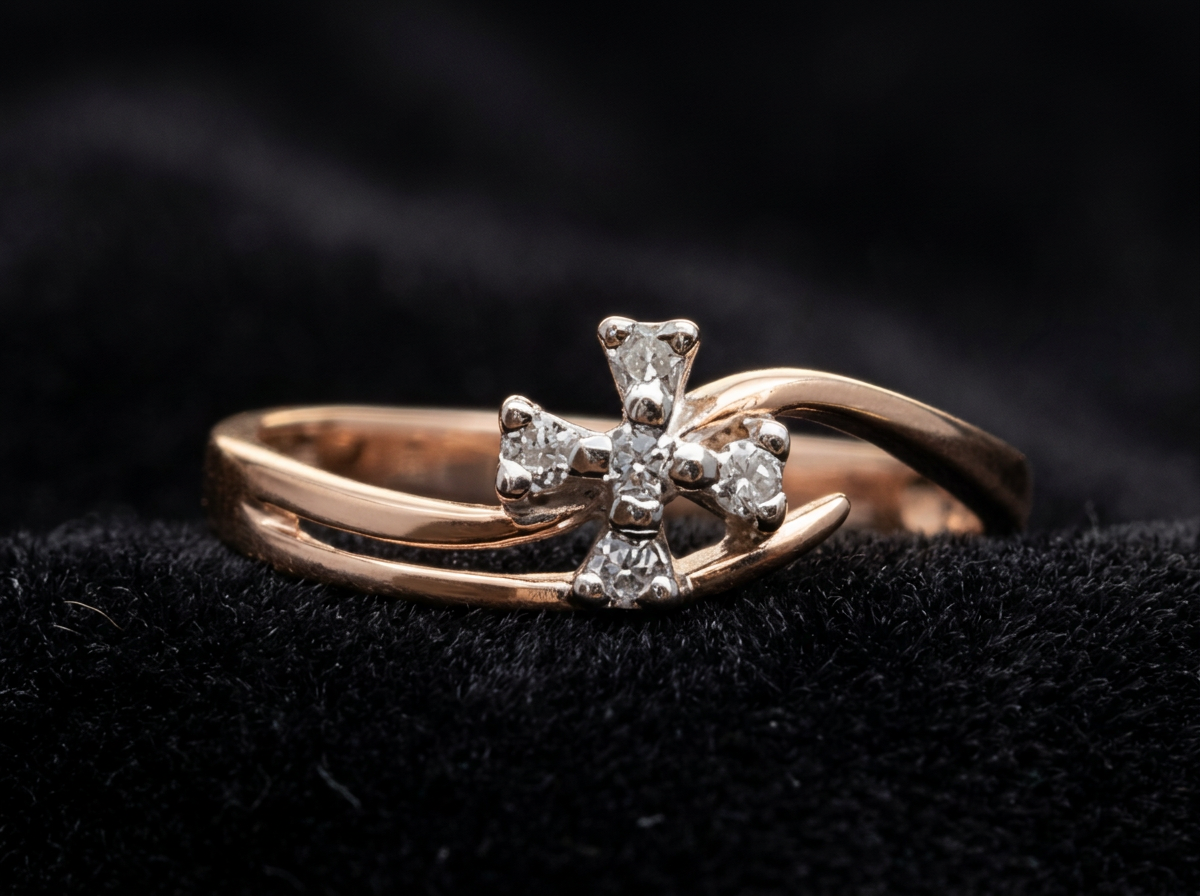 The Tara Crosslight — diamond cross blossom twist ring, 18kt rose gold